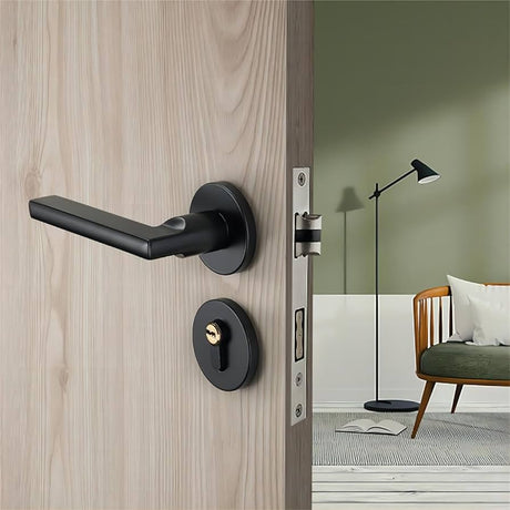 DOOR KNOBS