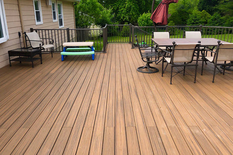 HARDWOOD DECKING