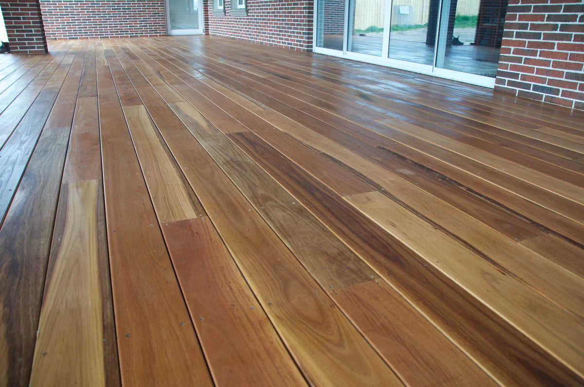 86X19 SPOTTED GUM KD STD & BETTER DECKING RDM